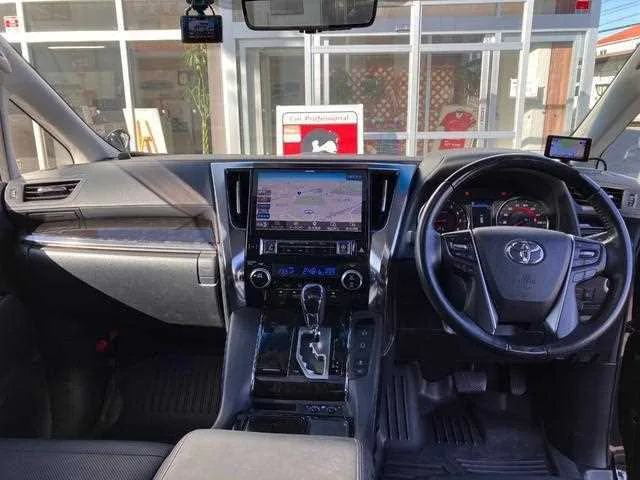 Toyota Alphard G 2022 — миниатюра 2