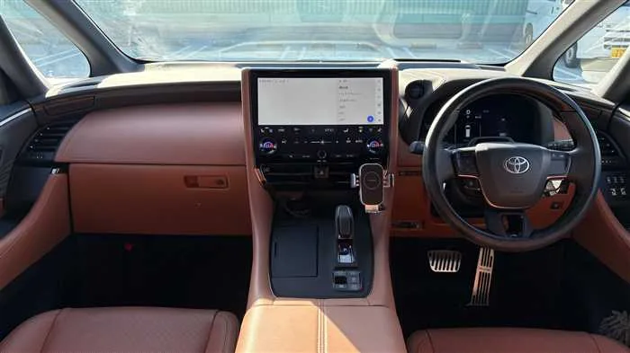 Toyota Vellfire Z 4WD 2024 — миниатюра 5