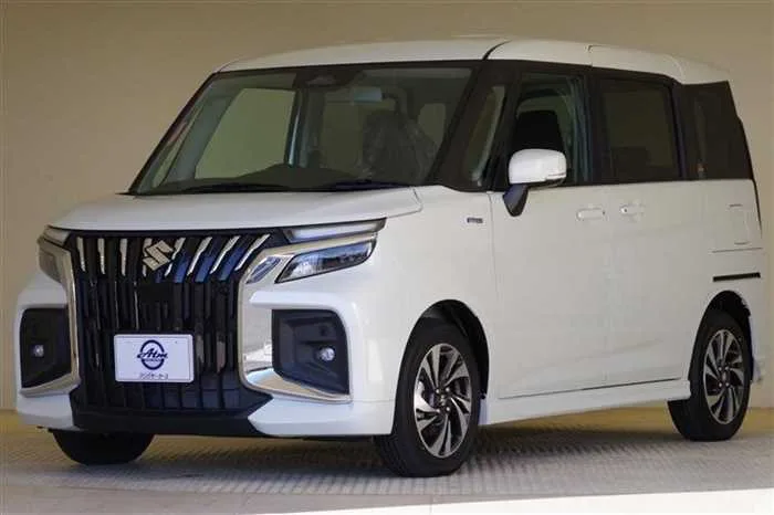 Suzuki Solio Bandit HV MV 2025 — фото 1, купить с доставкой в Москву