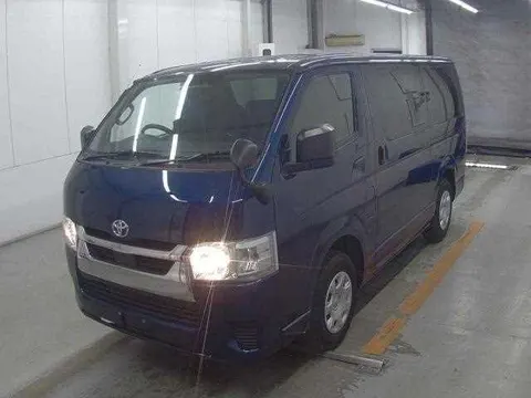Toyota Hiace Van 2022 купить в Москве