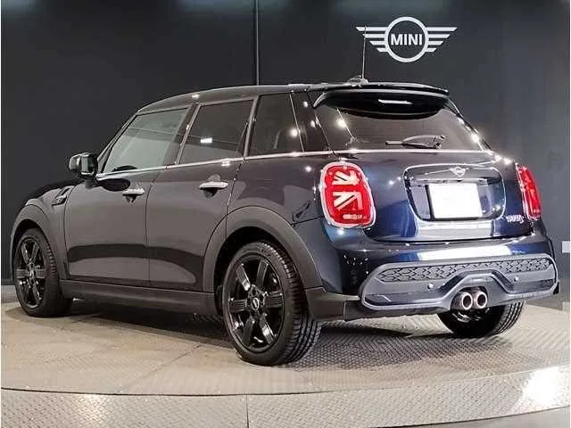 BMW MINI 2023 — миниатюра 2