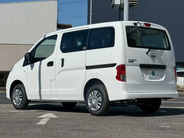Nissan NV200 VANETTE 2026 — миниатюра 3