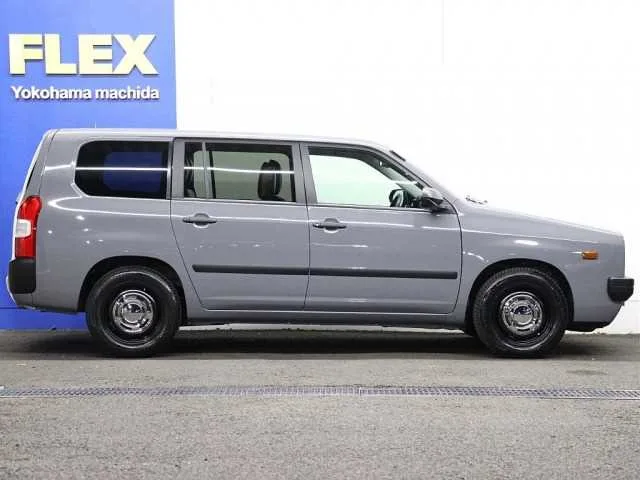 Toyota Probox Van 2023 — миниатюра 3