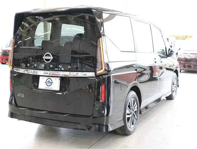 Nissan Serena Highway Star V 2025 — миниатюра 5