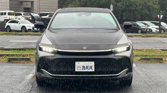 Toyota Crown RS 2022 — миниатюра 2