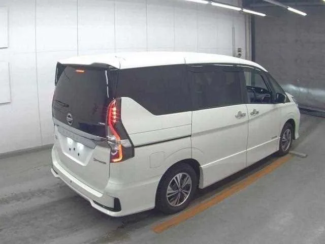 Nissan Serena 2022 — миниатюра 2