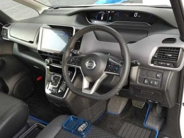 Nissan Serena 2022 — миниатюра 5