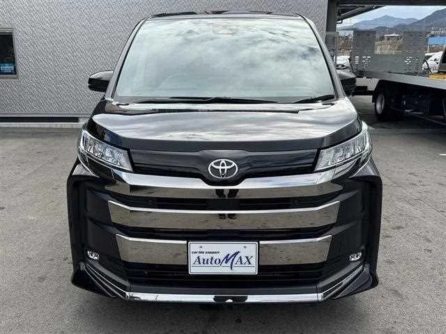 Toyota Noah 2024 — миниатюра 5