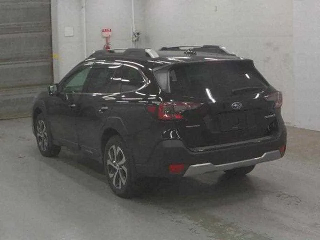Subaru Outback 2023 — миниатюра 4