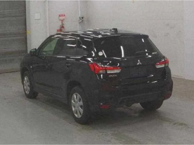 Mitsubishi RVR 2023 — миниатюра 4
