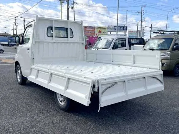 Mazda Bongo Truck 2022 — миниатюра 3