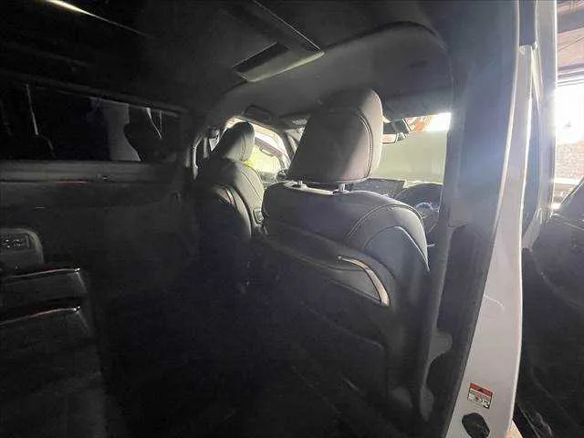 Toyota Alphard 2024 — миниатюра 5