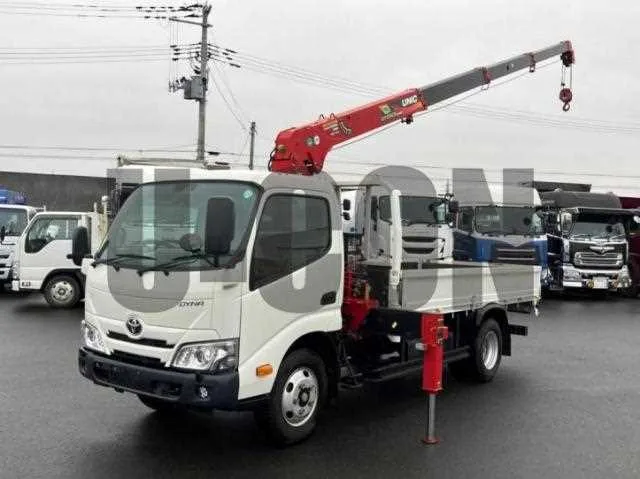 Toyota Dyna Truck 2022 — фото 1, купить с доставкой в Москву
