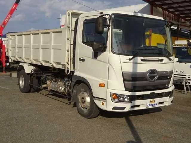 Hino Ranger 2022 — фото 1, купить с доставкой в Москву