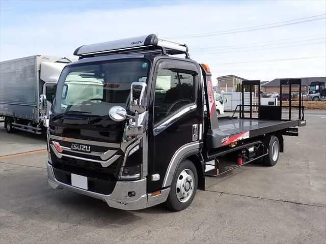 Isuzu Isuzu Others 2024 — фото 1, купить с доставкой в Москву