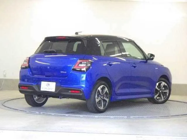 Suzuki Swift 2024 — миниатюра 2