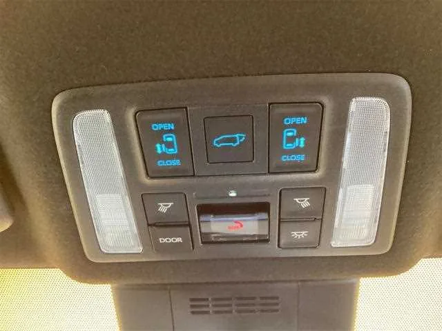 Toyota Noah 2025 — миниатюра 4