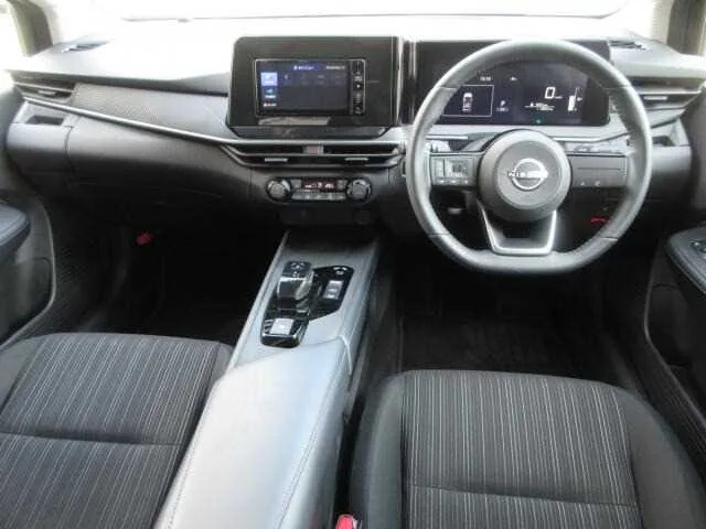 Nissan Note 2024 — миниатюра 2