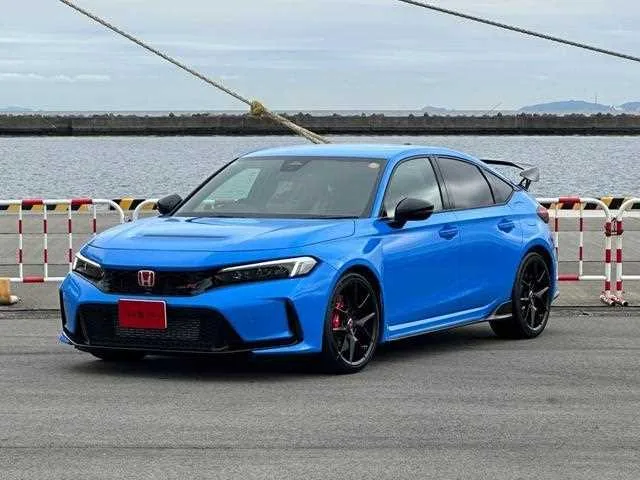 Honda Civic 2025 — фото 1, купить с доставкой в Москву