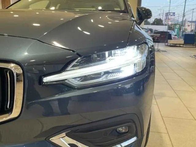 Volvo S60 2024 — миниатюра 4