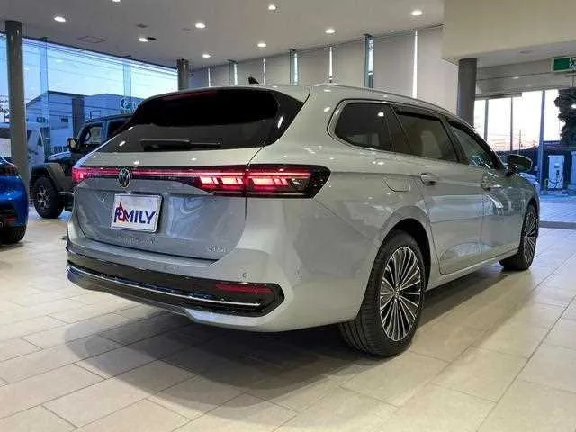 Volkswagen Passat 2025 — миниатюра 3
