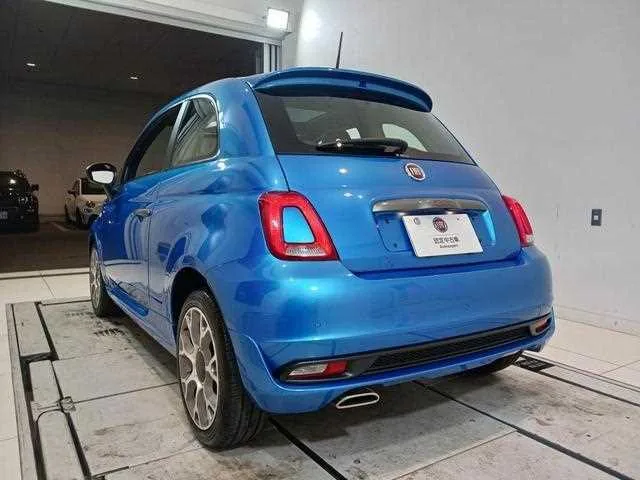 Fiat 500 2022 — миниатюра 5