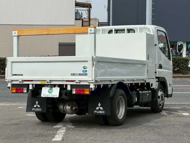 Mitsubishi Canter 2022 — миниатюра 2