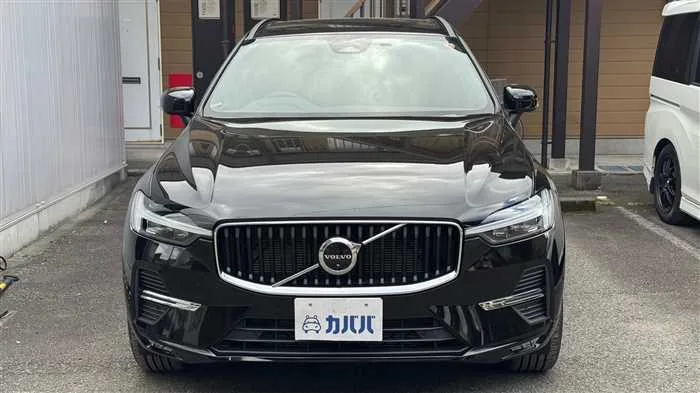 Volvo XC60 B5 AWD 2022 — миниатюра 2