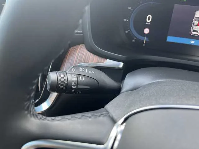 Volvo V60 2024 — миниатюра 4