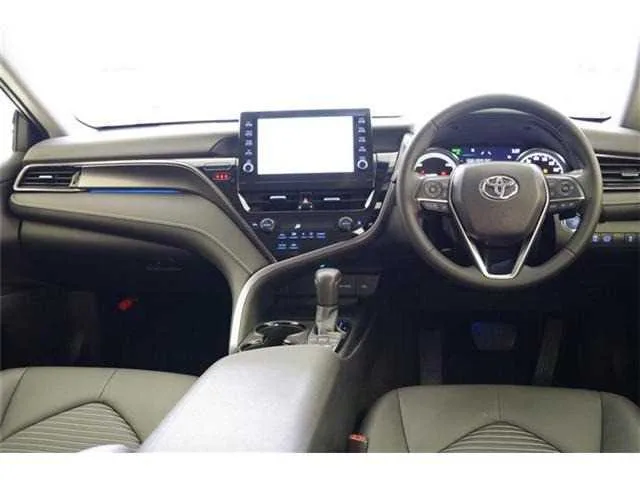 Toyota Camry 2023 — миниатюра 2