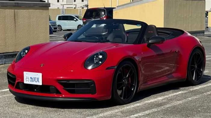 Porsche 911 4 GTS 2024 — фото 1, купить с доставкой в Москву
