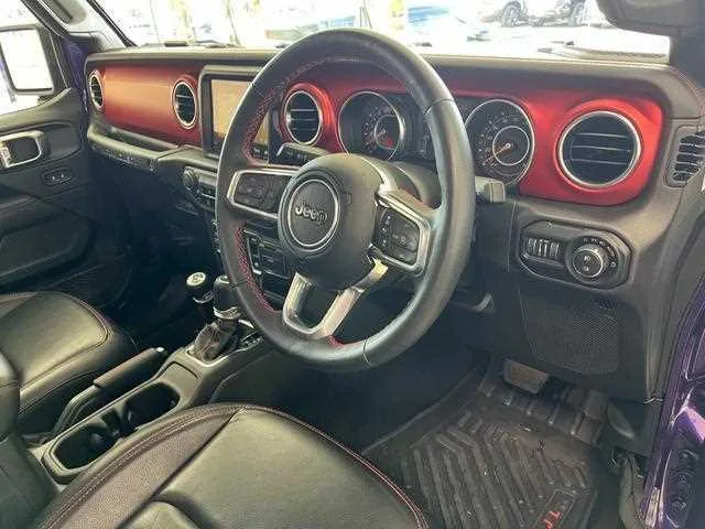 Jeep Wrangler 2023 — миниатюра 3