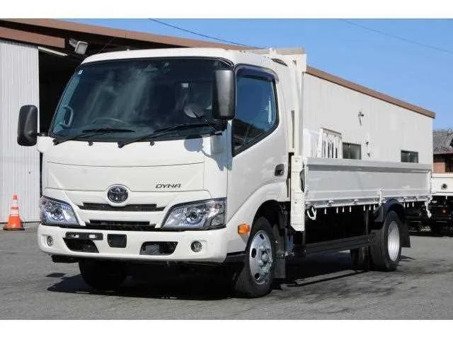 Toyota Dyna Truck 2025 — фото 1, купить с доставкой в Москву