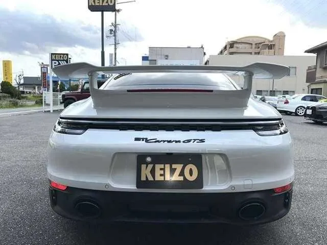 Porsche 911 GTS PDK 2023 — миниатюра 3