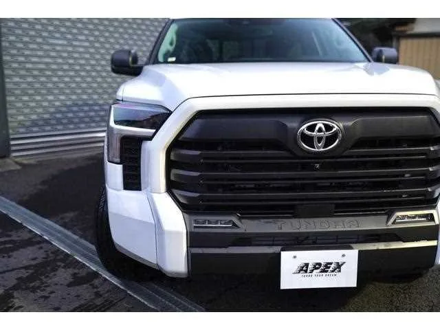 Toyota Tundra 2025 — миниатюра 2