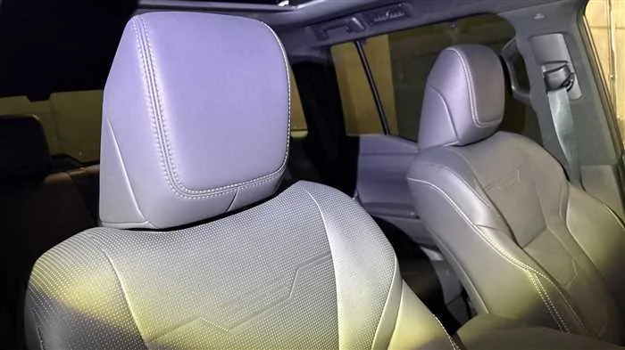 Lexus GX 550 L 2025 — миниатюра 3