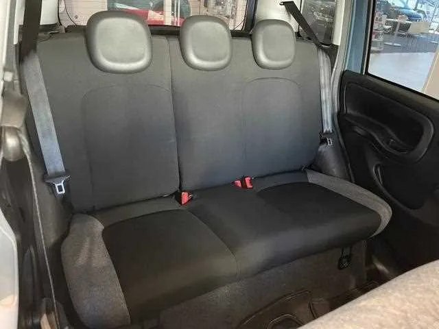 Fiat Panda 2022 — миниатюра 5