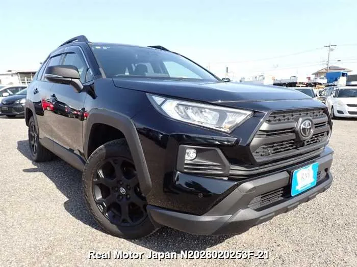 Toyota RAV4 2.0 ADVENTURE OFFROAD PKG 4WD ONLY 33,000 KMLEAT 2024 — миниатюра 2