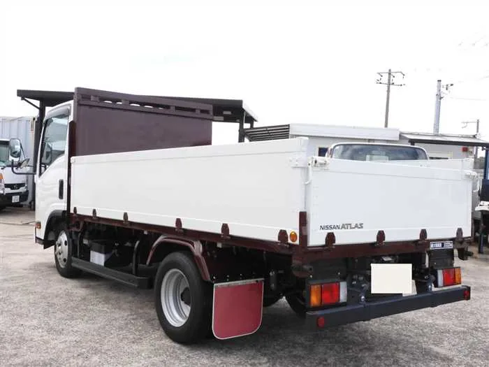 Nissan Atlas 3t Long 2023 — миниатюра 2