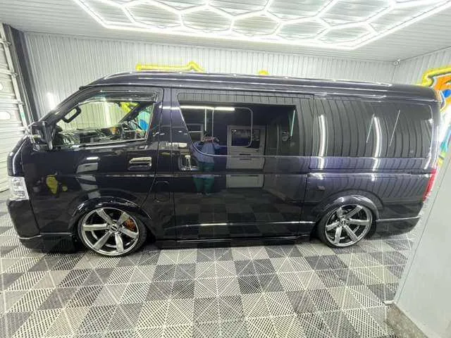 Toyota Hiace Van 2022 — миниатюра 5