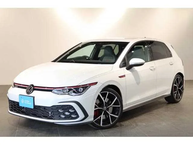 Volkswagen Golf GTI 2023 — фото 1, купить с доставкой в Москву