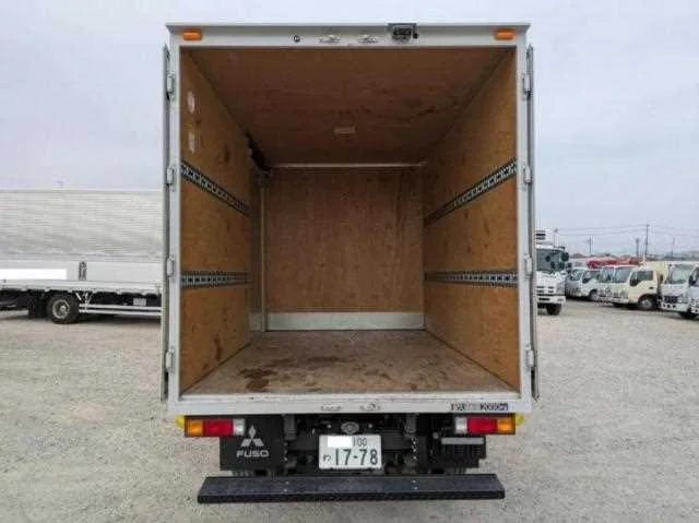 Mitsubishi Fuso Canter 2025 — миниатюра 3