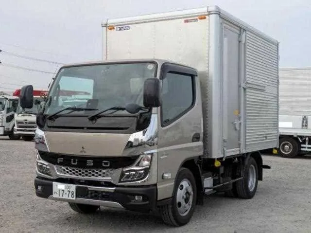 Mitsubishi Fuso Canter 2025 — фото 1, купить с доставкой в Москву