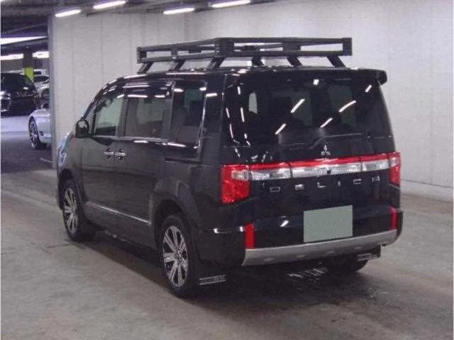 Mitsubishi Delica D:5 4WD 2023 — миниатюра 2