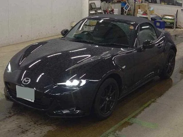 Mazda Roadster 2025 — миниатюра 4
