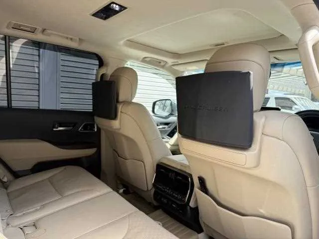 Toyota Land Cruiser 2023 — миниатюра 3