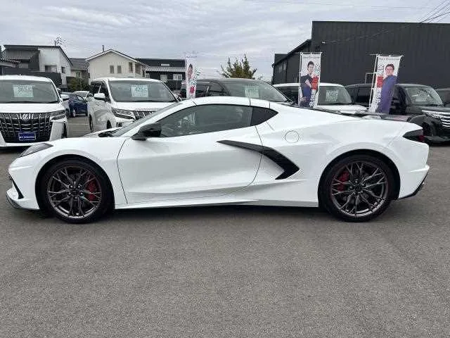 Chevrolet Corvette 2023 — миниатюра 5