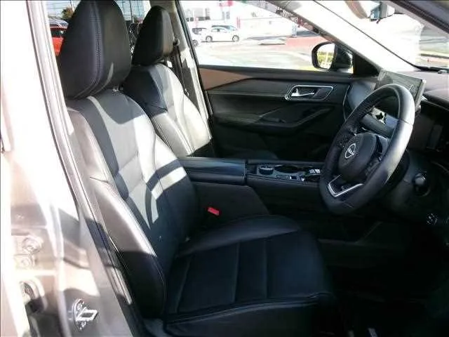 Nissan X-Trail 2023 — миниатюра 4