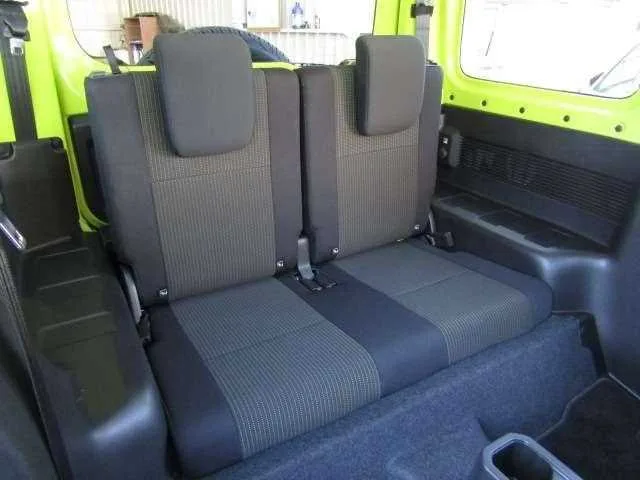 Suzuki Jimny Sierra 2023 — миниатюра 5