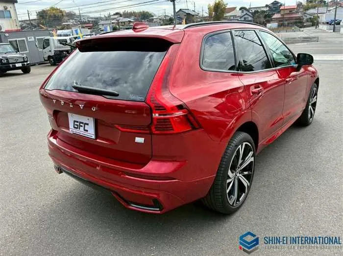 Volvo XC60 Recharge Ultimate T6 AWD PlugIn Hybrid 4WD 2024 — миниатюра 2